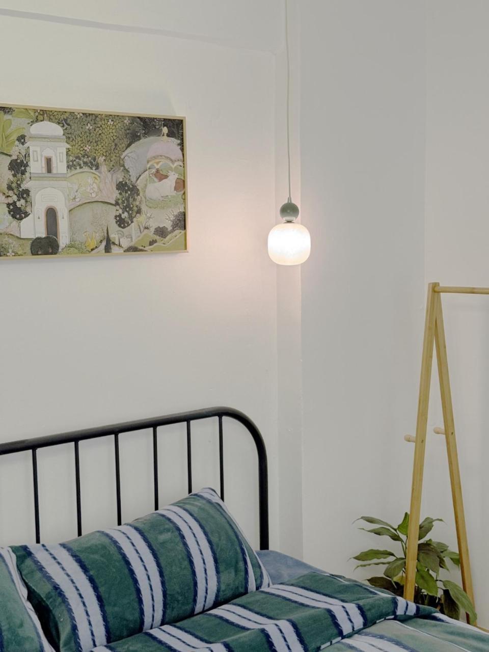 Apartment Near Nanjing Road/ Jing'An Temple/ Renmin Plaza เซี่ยงไฮ้ ภายนอก รูปภาพ