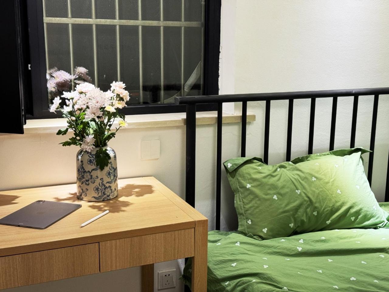 Apartment Near Nanjing Road/ Jing'An Temple/ Renmin Plaza เซี่ยงไฮ้ ภายนอก รูปภาพ