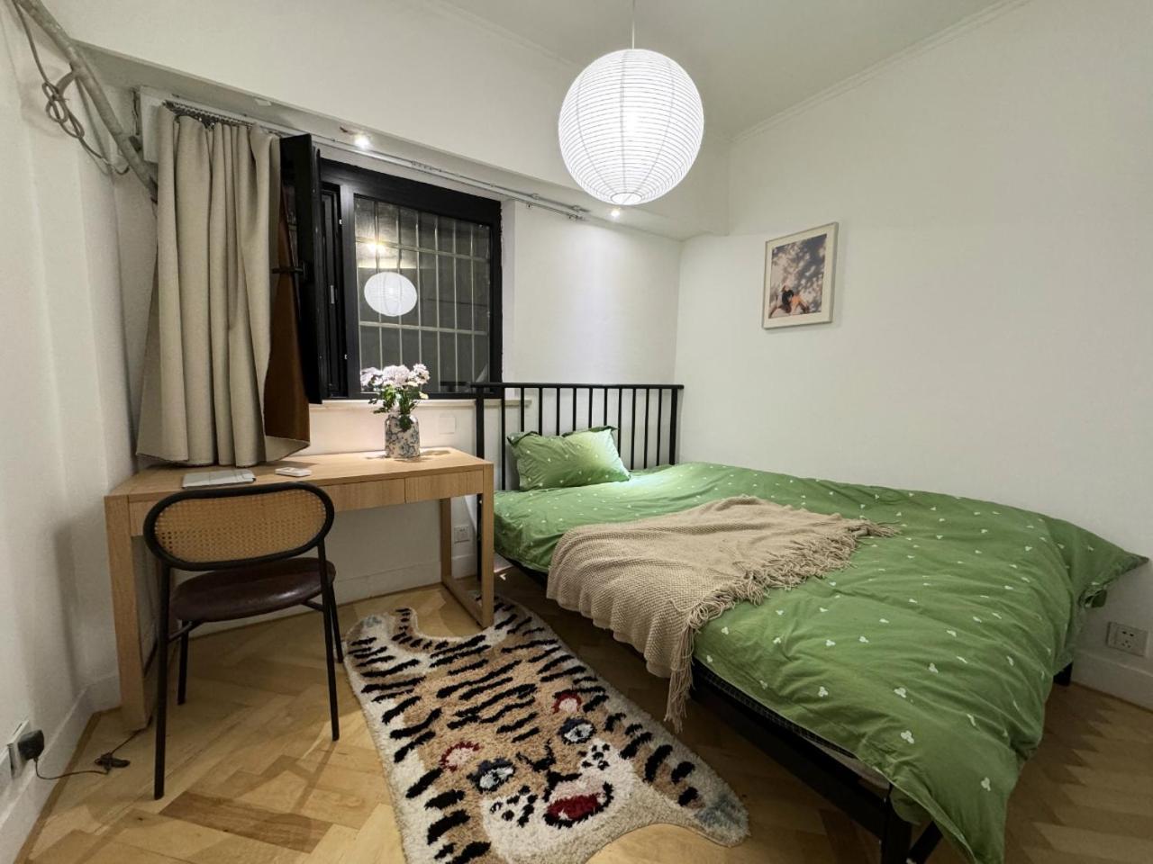 Apartment Near Nanjing Road/ Jing'An Temple/ Renmin Plaza เซี่ยงไฮ้ ภายนอก รูปภาพ